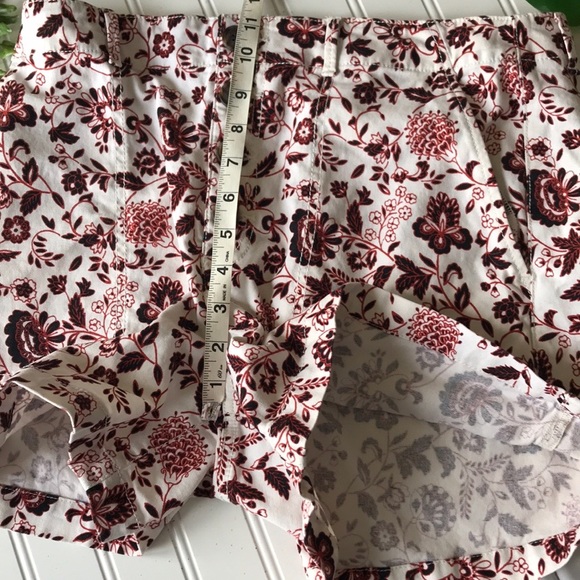 Loft floral shorts red white - Picture 10 of 10